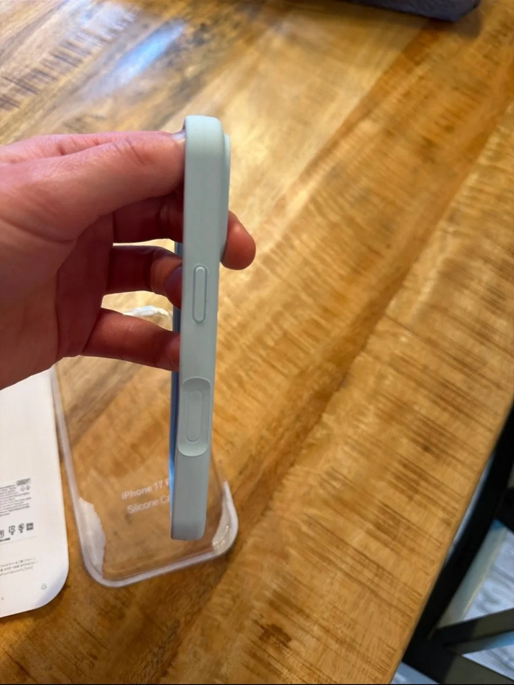 Apple iPhone 17 Pro Silicone Case - Sky Blue